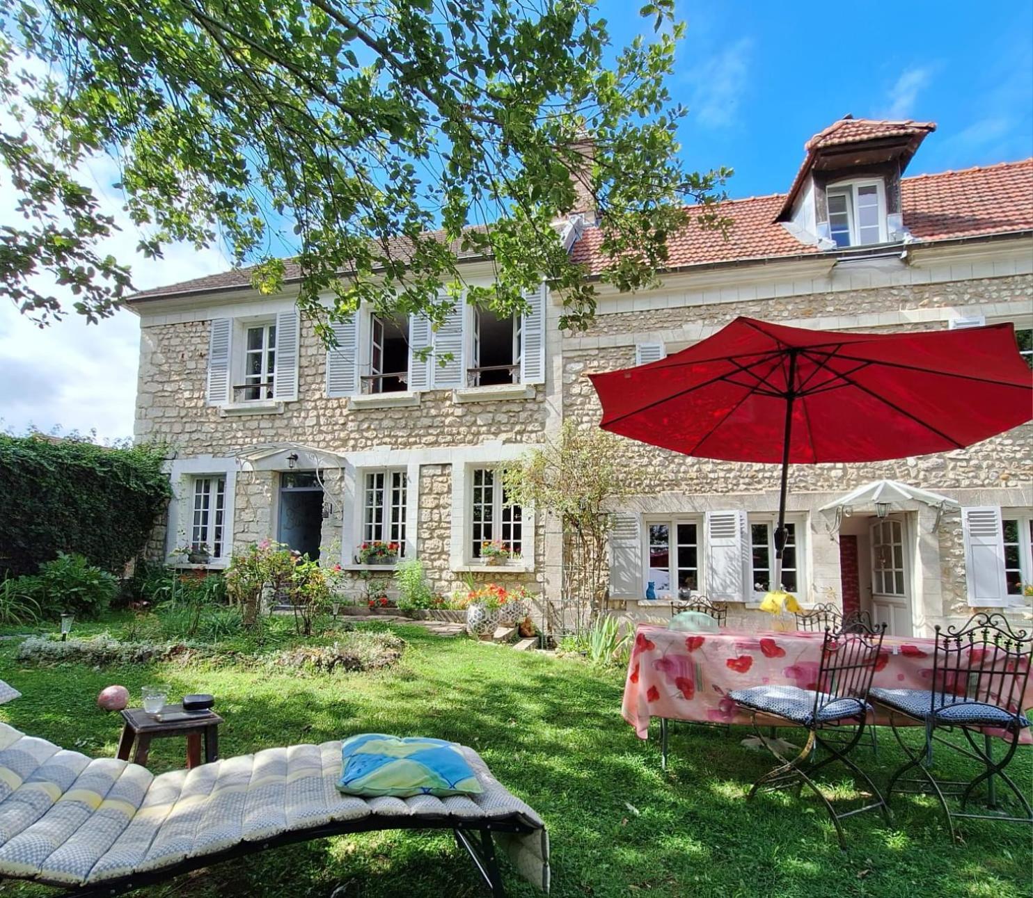 Avenue du Château Saint-Just (Eure) Exterior foto
